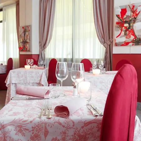 מלון Allegroitalia Rosa 3*