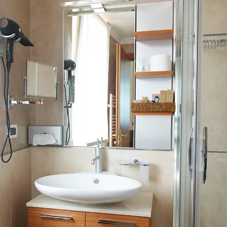 מלון Allegroitalia Rosa 3*