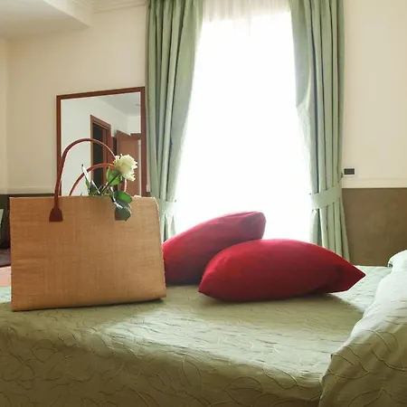 Allegroitalia Rosa מלון